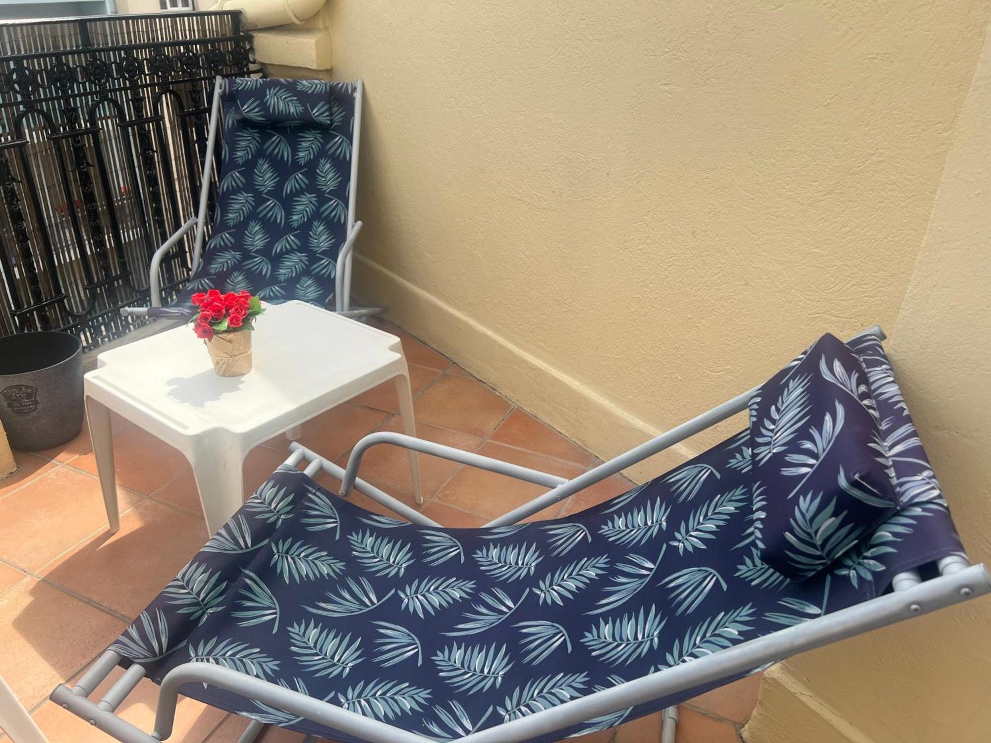 "Studio Ensoleille A Deux Pas Des Plages Avec Sa Grande Terrasse Privee !" ニース エクステリア 写真